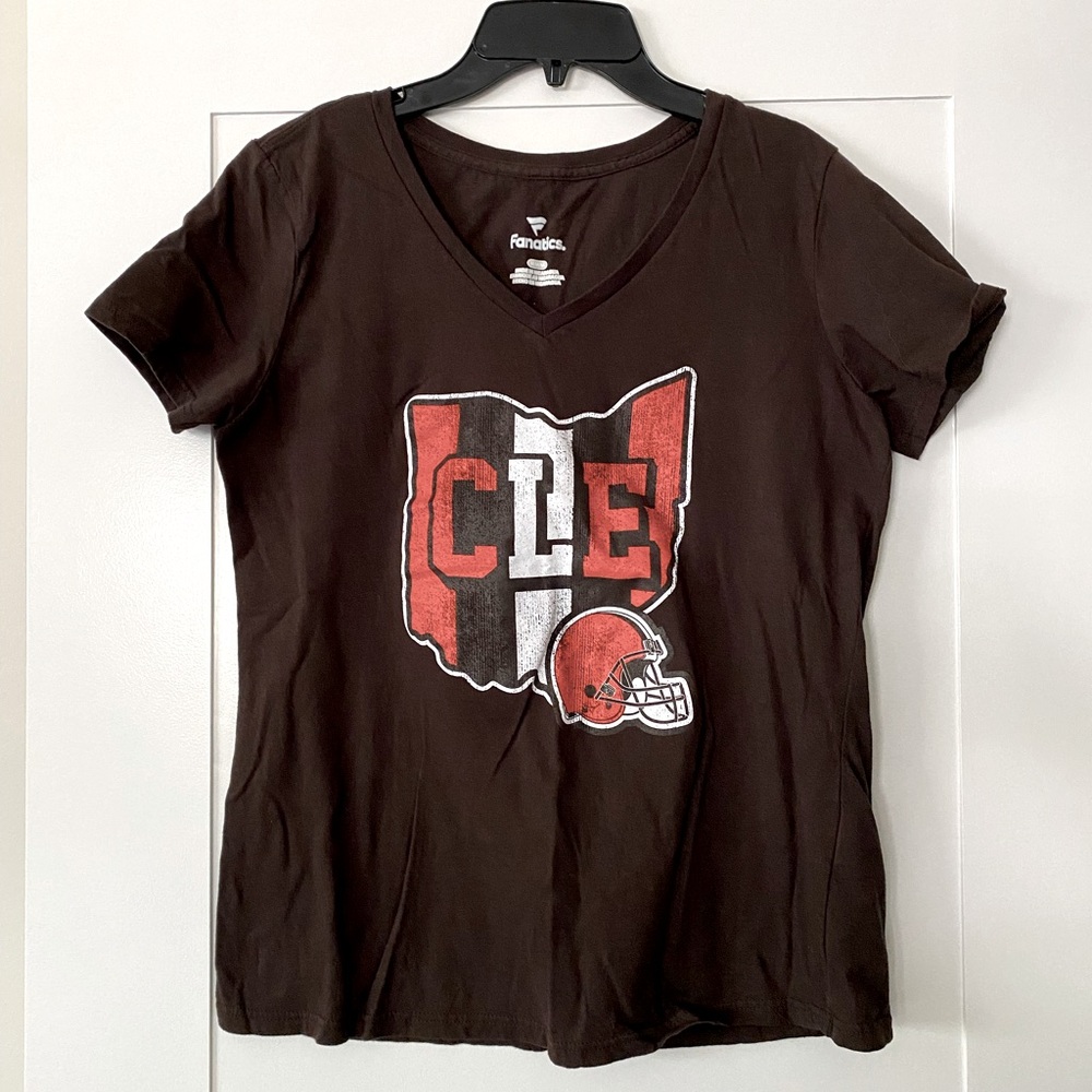 Fanatics Cleveland Browns V Neck Tee - Medium